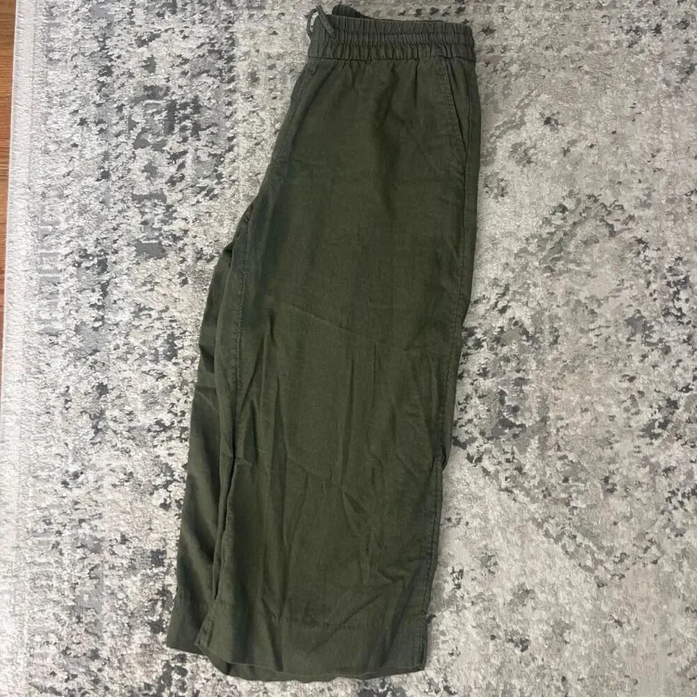 Banana Republic olive green